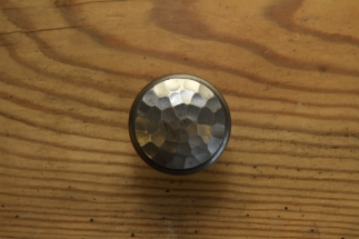 handbeaten-cupboard-knob handbeaten-cupboard-knob