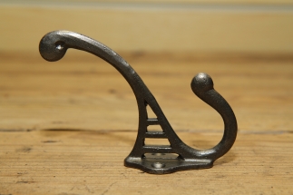 modern-hat-coat-hook modern-hat-coat-hook