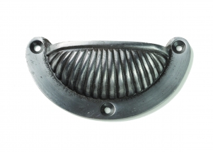 ribbed-drawer-pull-celtic-2 ribbed-drawer-pull-celtic-2